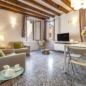 https://ca-fosca-home-campo-santa-fosca.hotelinveneto.com