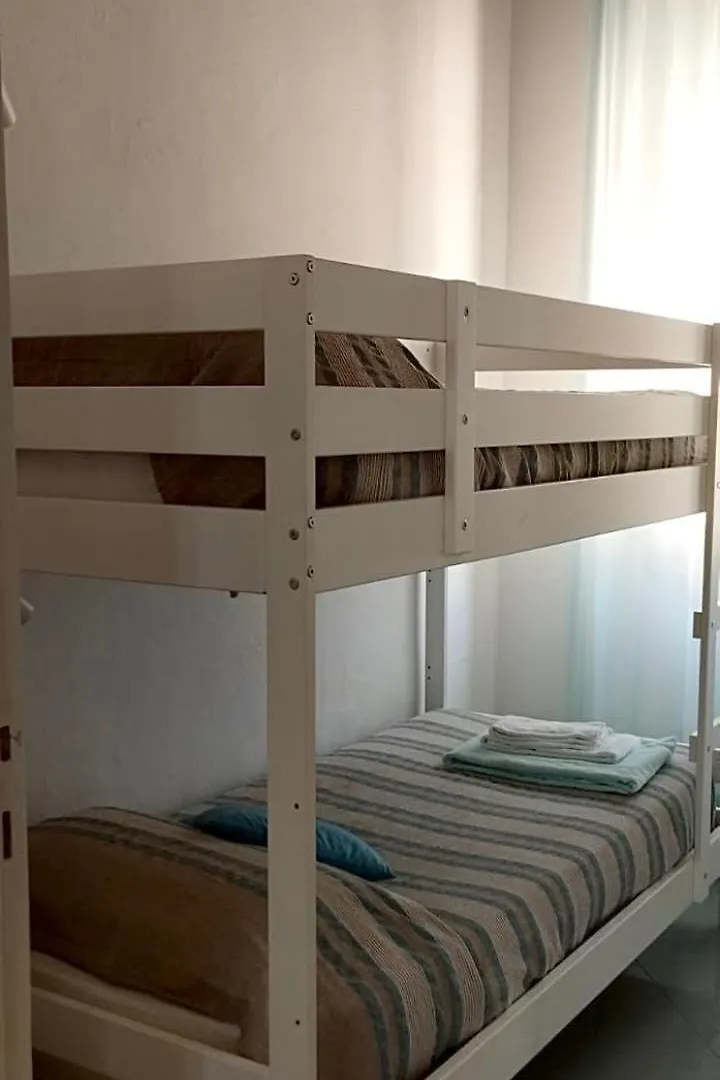 Historic Center Apartment With Private Garage Montalcino Italia